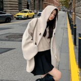 现货哦！2022冬季新款牛角扣连帽羊羔毛外套123-8872-P175-K248，女装短外套，浙宝123