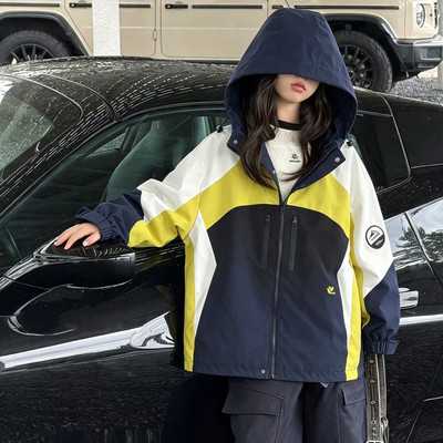 儿童拼色连帽冲锋衣2026新款女童春秋户外防风防水外套大童登山服