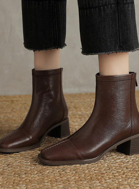 Seenlt-2025新款简约方头马丁靴女秋冬季短靴软牛皮棕色瘦瘦靴踝