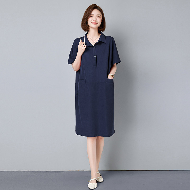 妈妈连衣裙女宽松2026夏季新款中年女士休闲大码减龄纯色polo裙子
