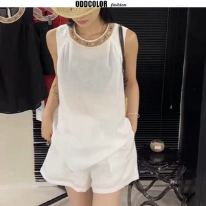 韩系chic手工钉珠挂脖时尚套装女2024夏法式露肩上衣＋短裤两件套