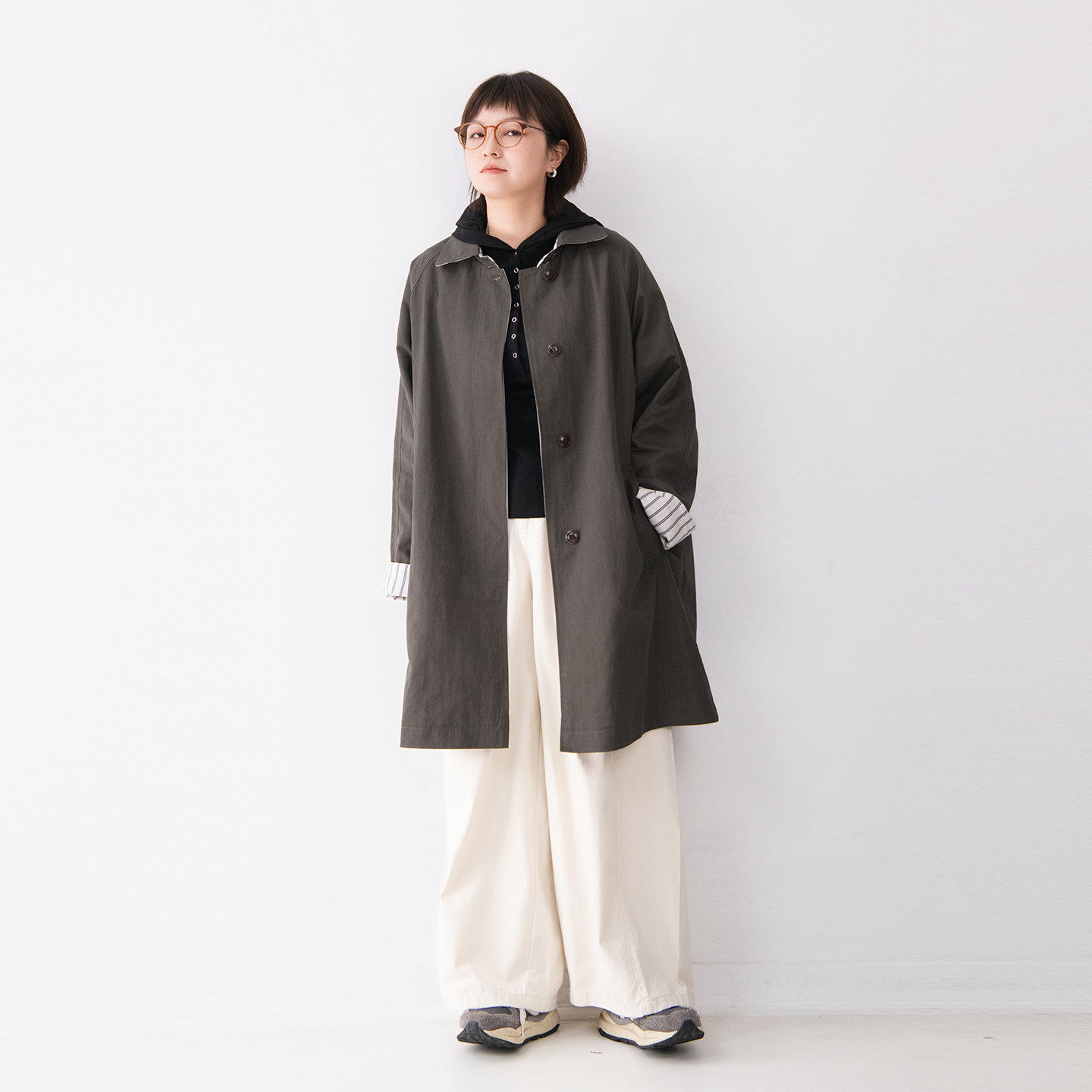 棉质翻领2026年春季新款中长款插肩袖风衣女条纹拼接外套大衣