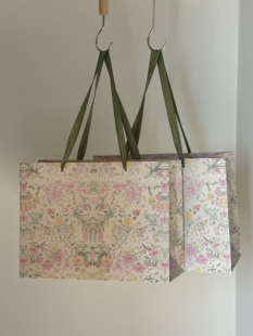 法式复古花纹服装店袋子手提袋纸袋子