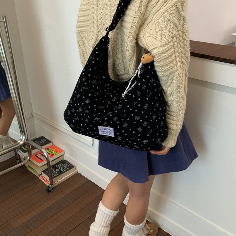 灯芯绒波点单肩斜挎包2025冬季新款通用款女包学生上课布包户外包