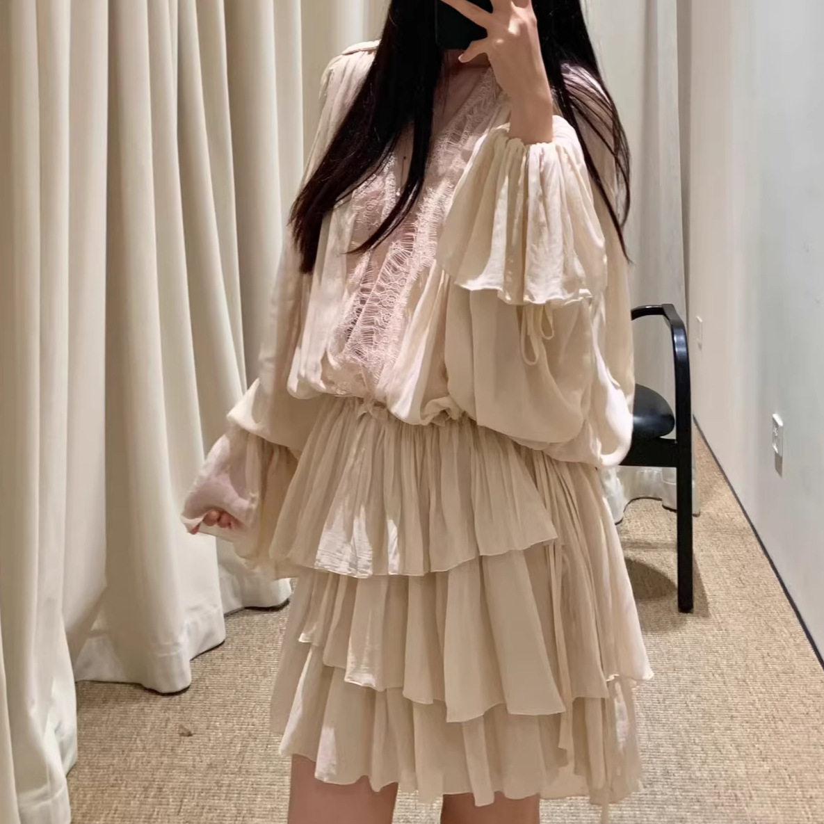 法式纯欲超仙蕾丝长袖度假风仙女连衣裙甜美女夏高质感富家千金