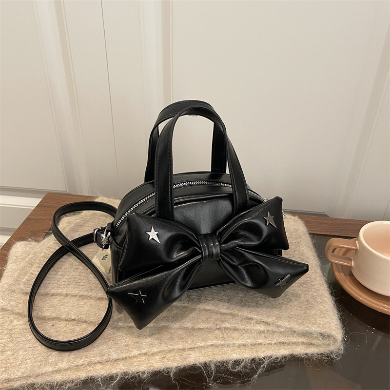 复古简约小包包女2026春蝴蝶结手提小方包高级洋气百搭质感斜挎包,箱包皮具/热销女包/男包,小方包,淘宝优惠券,粉丝福利购,淘宝优惠卷