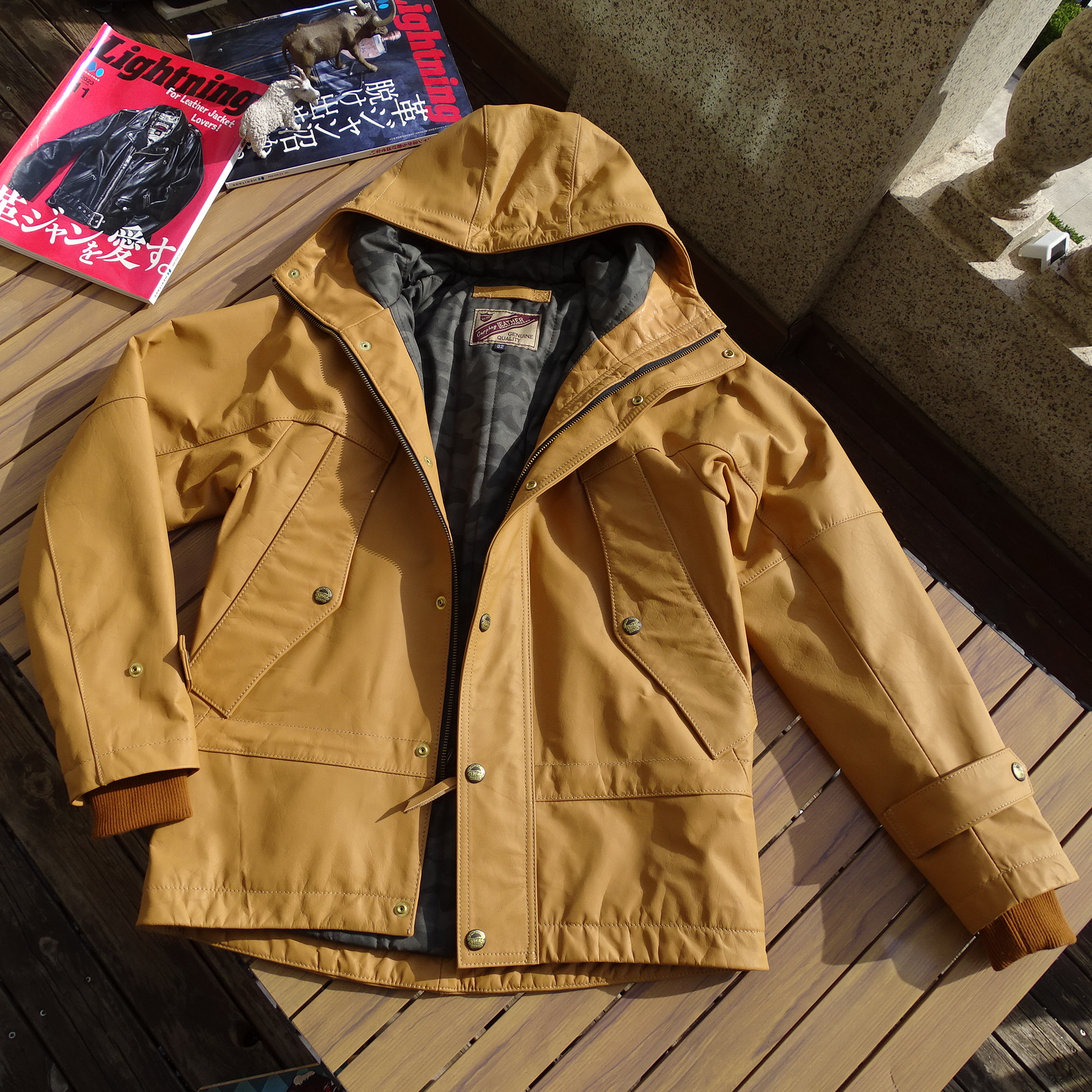 意式连帽棉服御寒保暖夹棉内里意产头层牛皮真皮皮衣