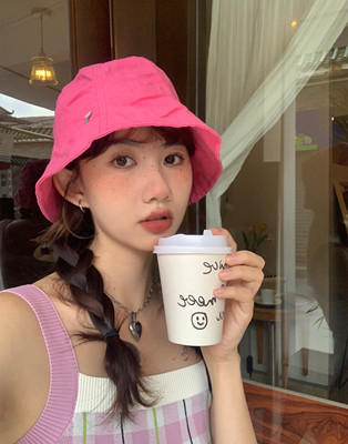 一朵郁金香显白炸街玫红色渔夫帽