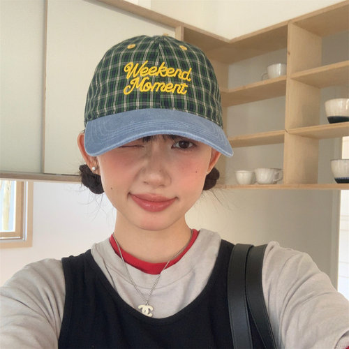 春日学院风撞色拼接格纹棒球帽女