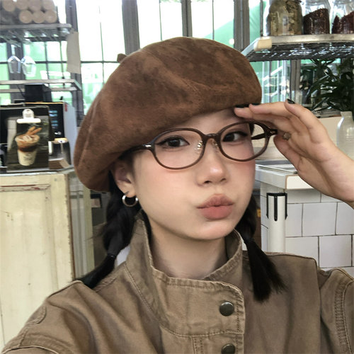 日系复古麂皮绒软顶贝雷帽显脸小