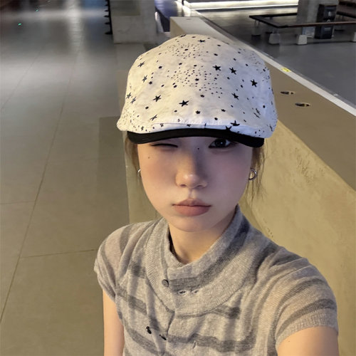 日系复古五角星印花软顶前进帽薄