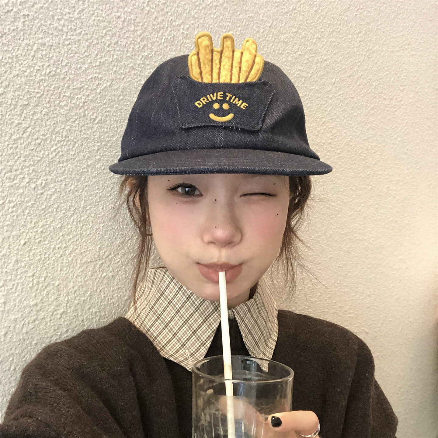 【可爱薯条】韩国小众笑脸刺绣软顶平檐帽百搭显脸小潮牌鸭舌帽女
