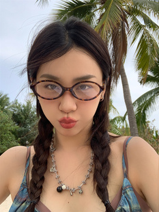 张元 书呆子窄框复古眼镜椭圆形豹纹色小框辣妹防蓝光眼镜 英同款