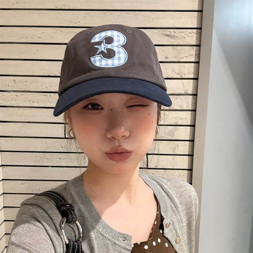 韩版星星数字3拼色软顶遮阳帽子