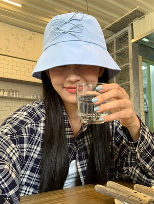 轻薄款蝴蝶结渔夫帽甜美糖果色女