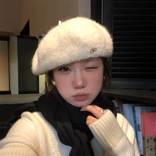 日系少女感温柔羊卷毛软顶贝雷帽