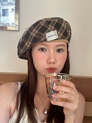 银色标复古百搭水洗棉格纹贝雷帽