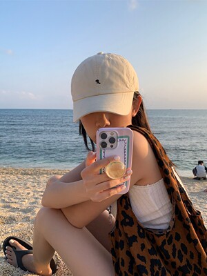 简约字母小R鸭舌帽显脸小遮阳帽
