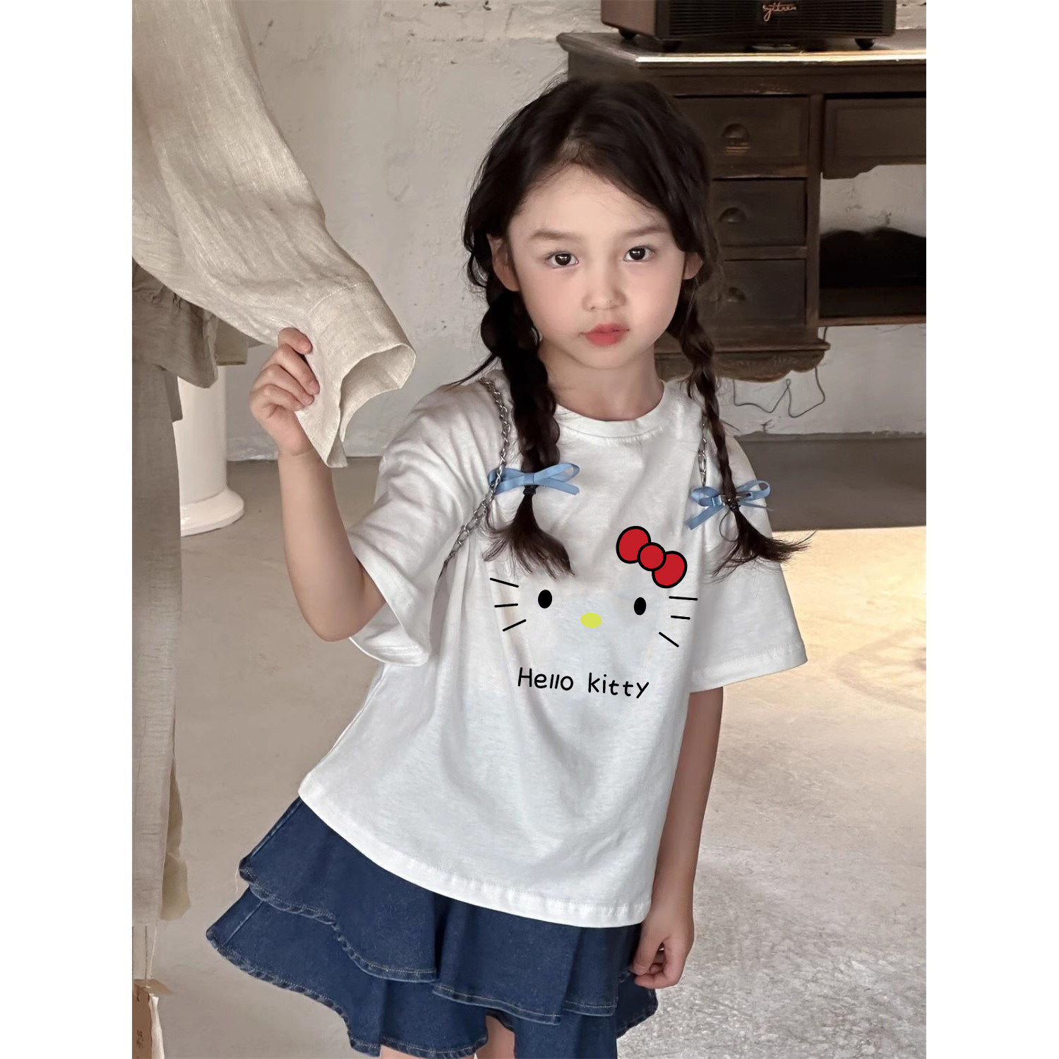 女童可爱洋气纯棉短袖T恤夏装2025女宝儿童凯蒂猫HelloKittt恤衫