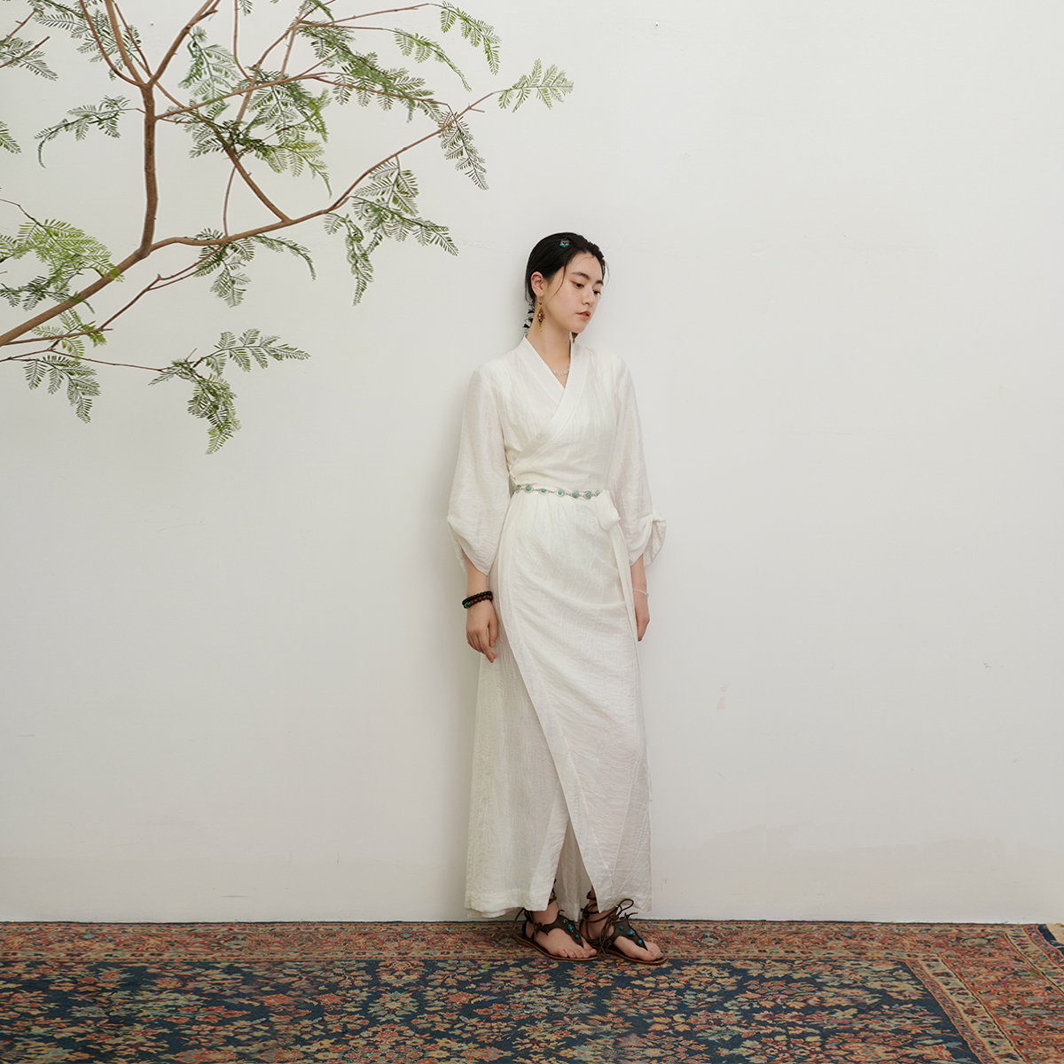 净白之境·云裳 仙气白色藏族元素连衣裙女中式国风V领西藏服博拉