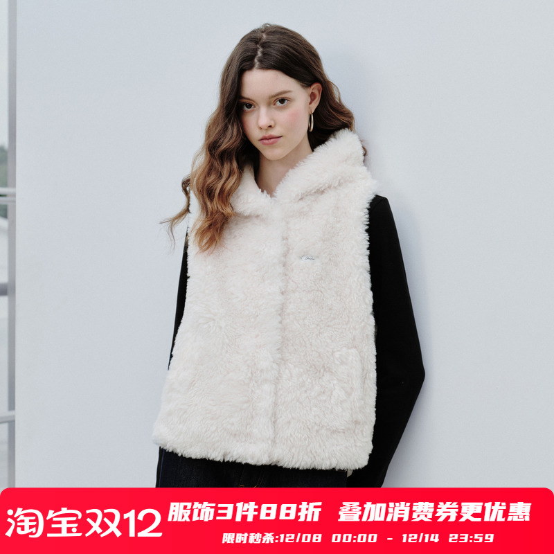 PSO Brand女装连帽白色背心保暖毛绒马甲休闲外套女款秋冬潮牌