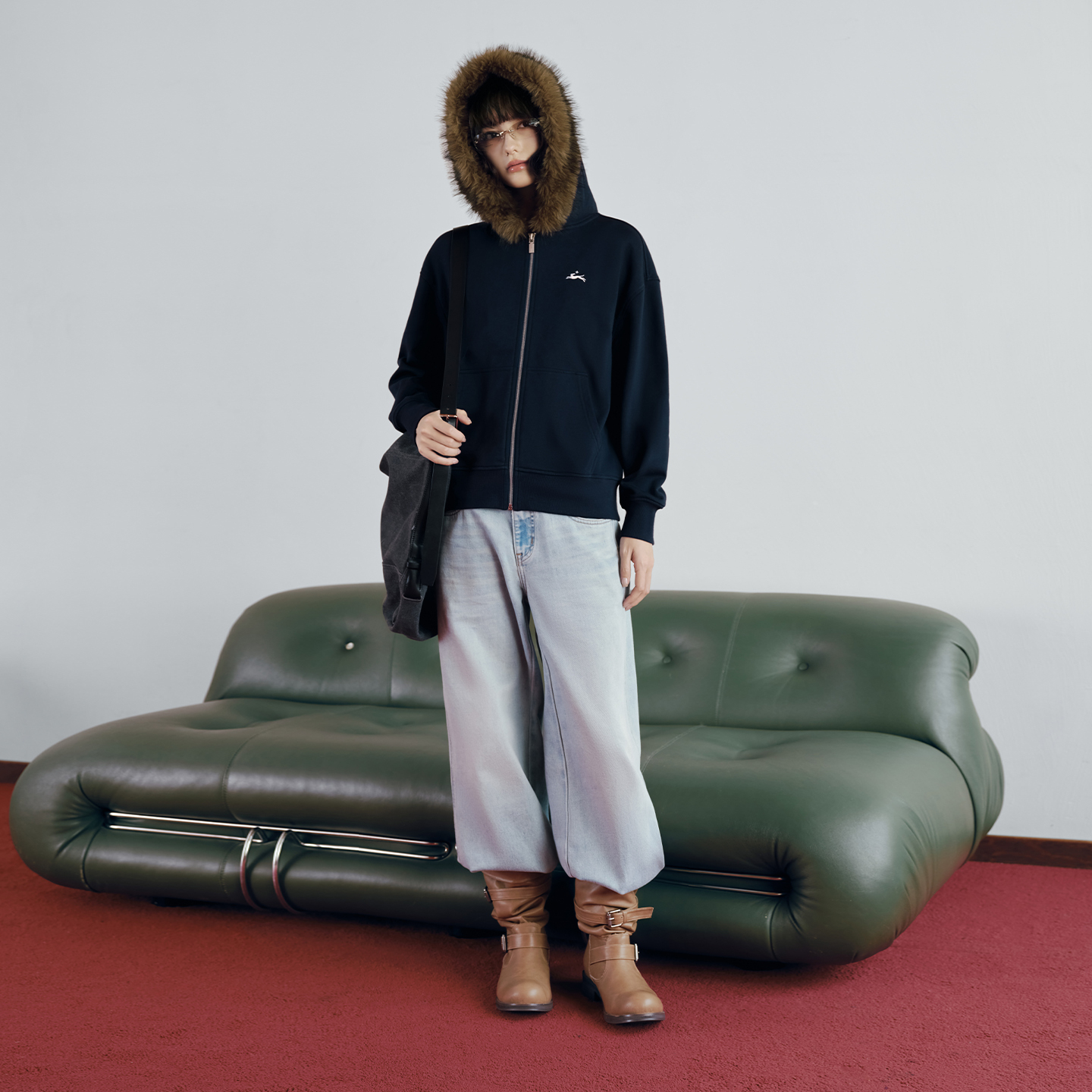 PSO Brand 女装星星小狗可拆卸毛领刺绣连帽开衫女士卫衣外套秋季