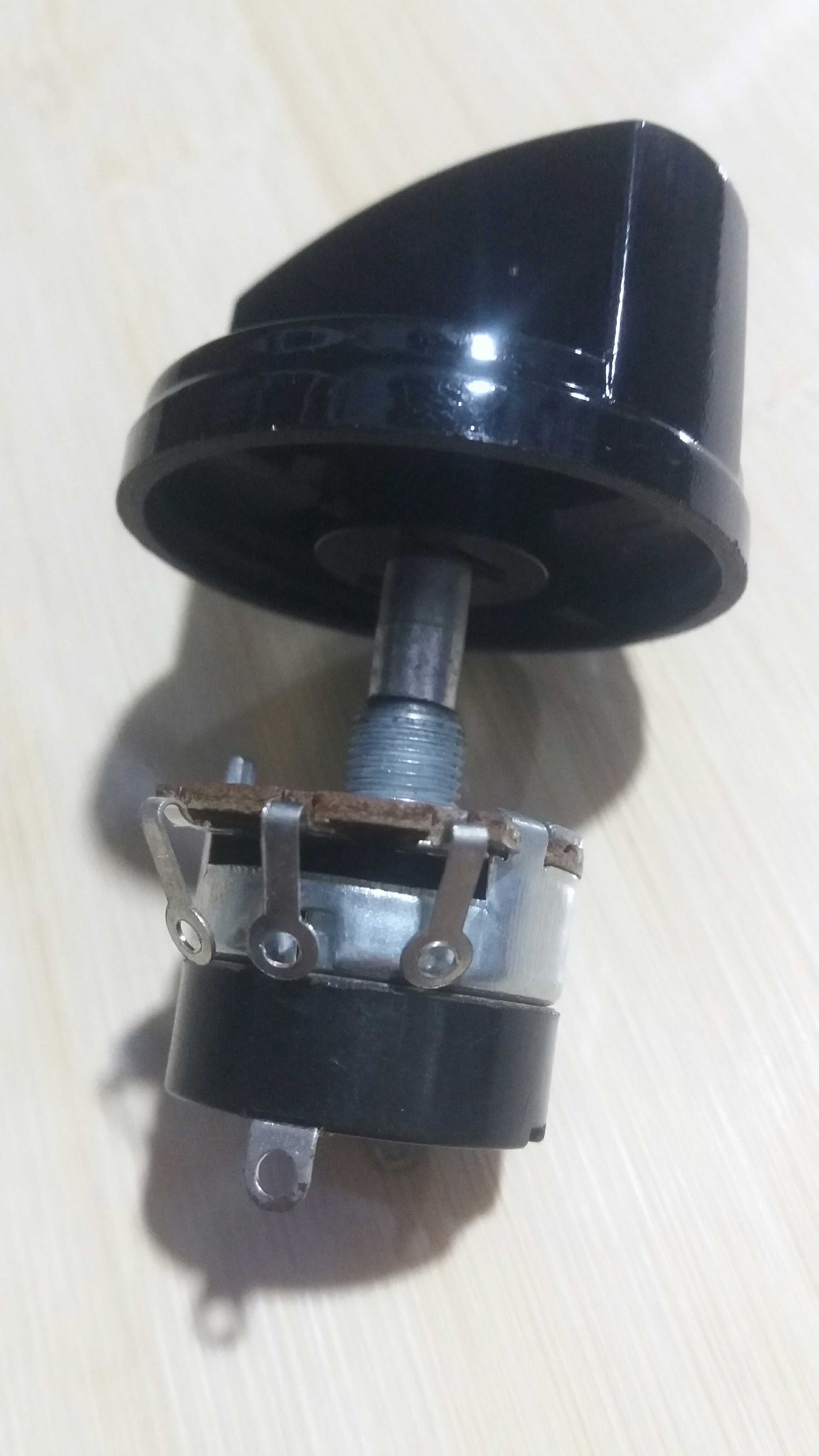 天地乐电灶原厂调温开关(电位器 开关帽)需焊接