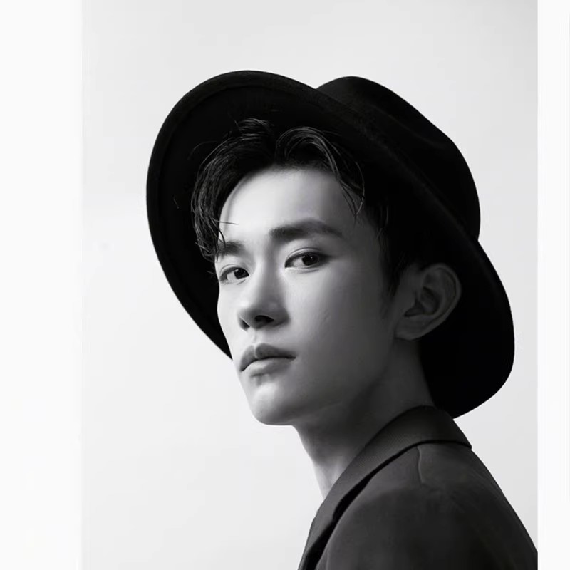 显高级光身礼帽女羊毛呢男士复古大码爵士帽红咖驼黑绅士帽子毡帽