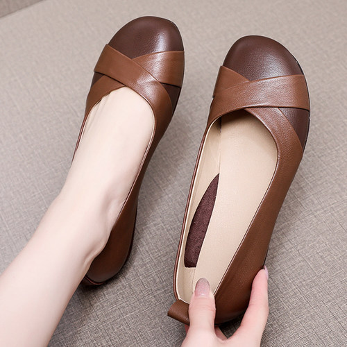 真皮软底妈妈鞋复古拼色平底单鞋