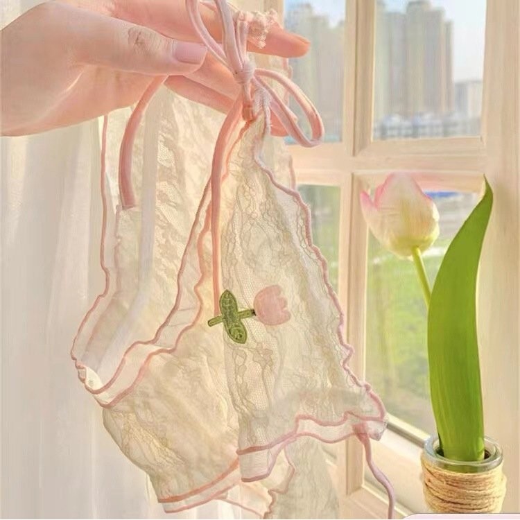 进口粉郁花仙~甜美纯欲风女生 高开叉系带蕾丝内裤女性感新款女士