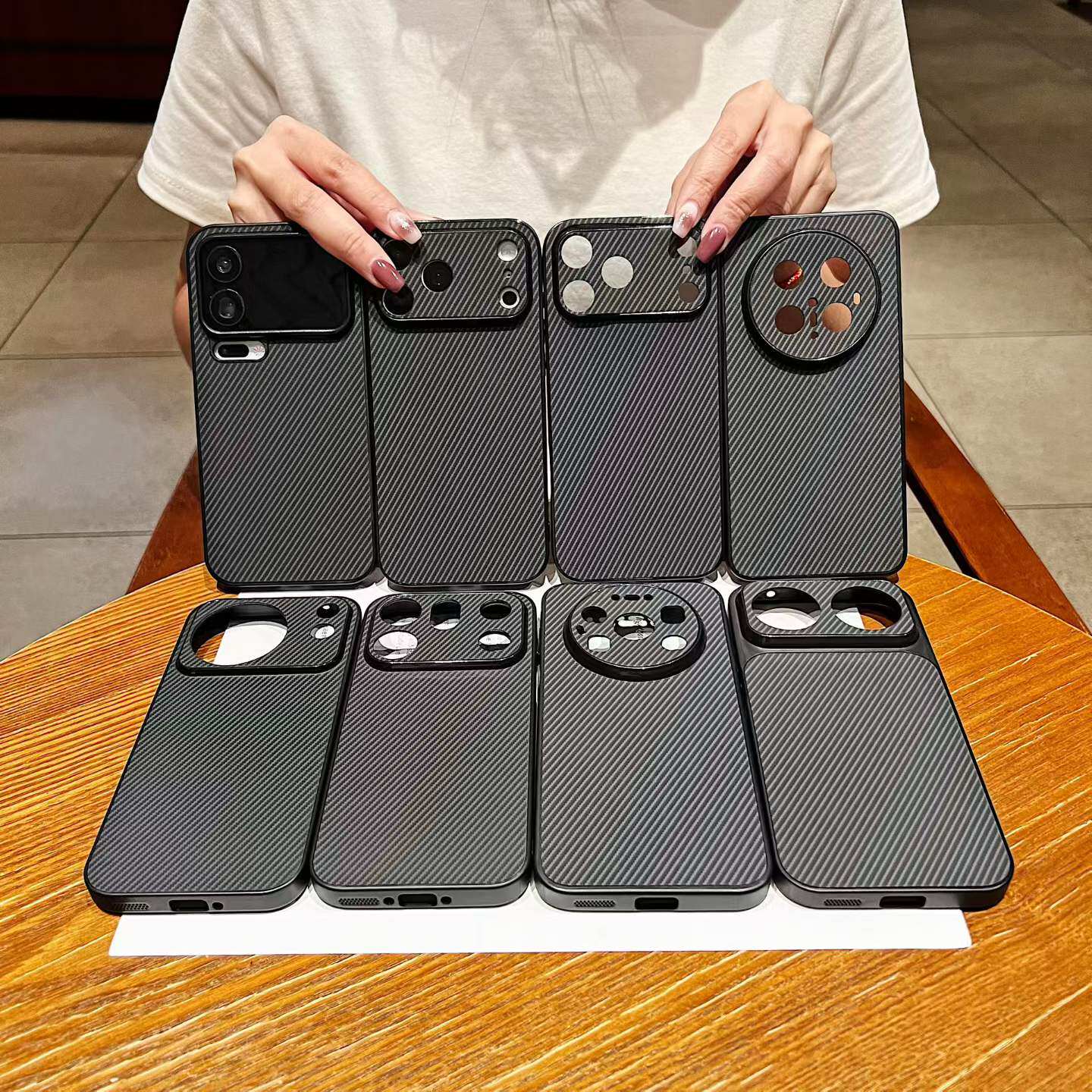 碳纤维皮纹苹果18 pro max手机壳批发 适用iPhone 14 XS XR 17 15 12 11 16 13 plus保护全包商务新款女男士