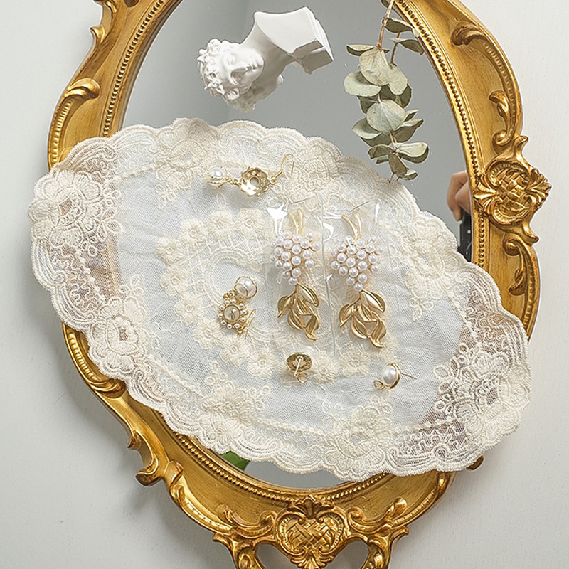 프랑스어 복고풍 타원형 레이스 쿠션 쥬얼리 디스플레이 디스플레이 스톨 장식 커버 수건 식탁보 작은 신선한 쥬얼리 쿠션
