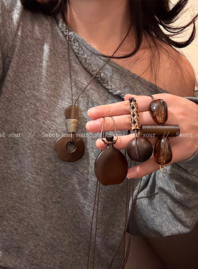 复古木头吊坠项链波西米亚民族风简约百搭长款圆环吊坠2025毛衣链