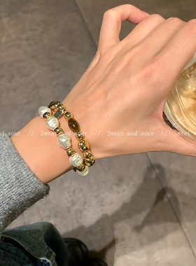 韩版不规则珍珠手链套装2025年秋冬新款配饰手饰小众设计感手串潮