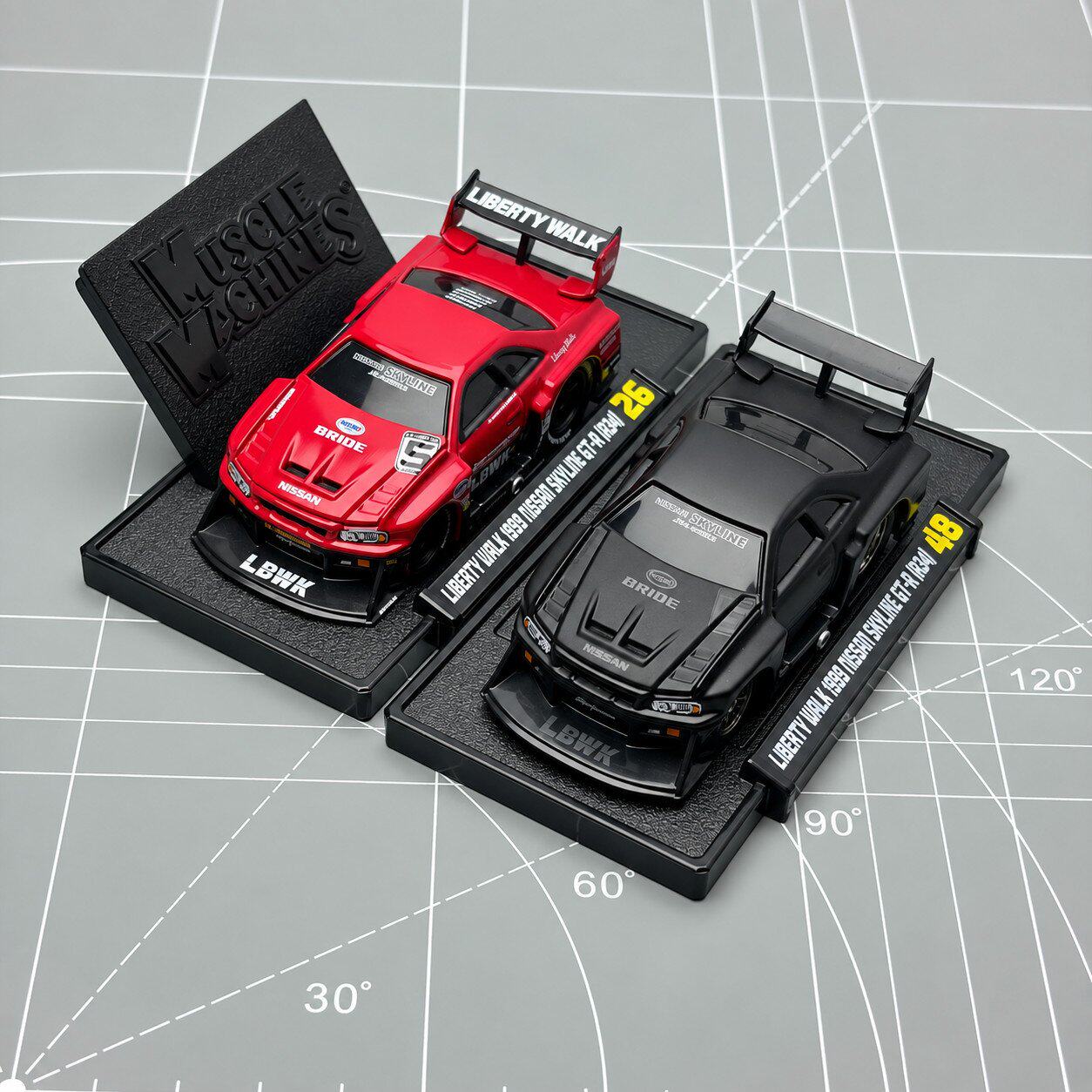美驰图1:64日产天际线GT-R R34肌肉车Q版改装车模收藏摆件玩具车