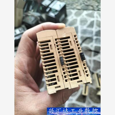 施耐德模拟量输出模块TWD