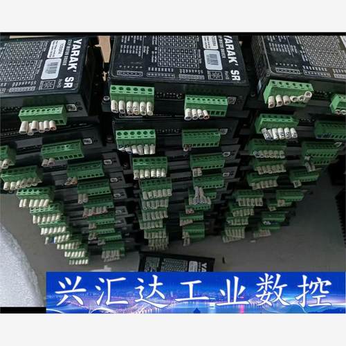 信浓步进驱动器：Y2SSR4。拆机有量，实物拍摄 成色漂亮 议价商品