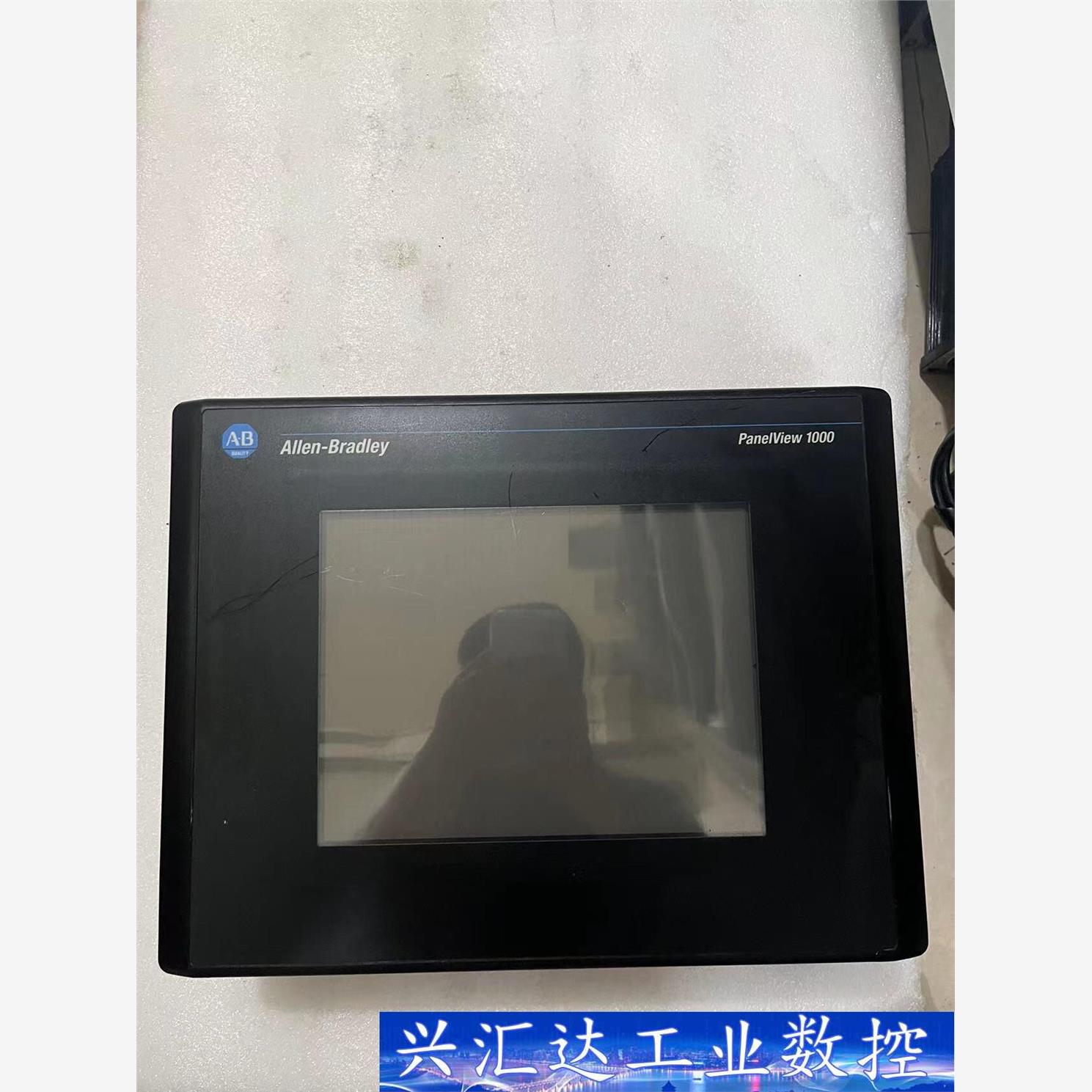 2711-T10G3 AB触摸屏上电没显示，没反应售后不退 议价商品