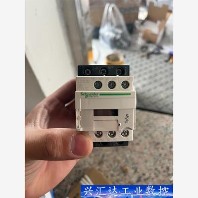 施耐德LC1D12BDC 直流接触器  询价下单