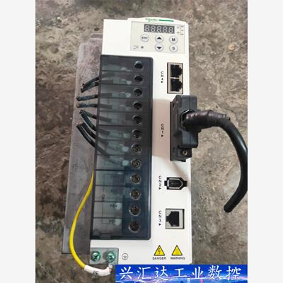 施耐德驱动器LXM23AU20M3X 实物图片，成色漂亮，默 议价商品