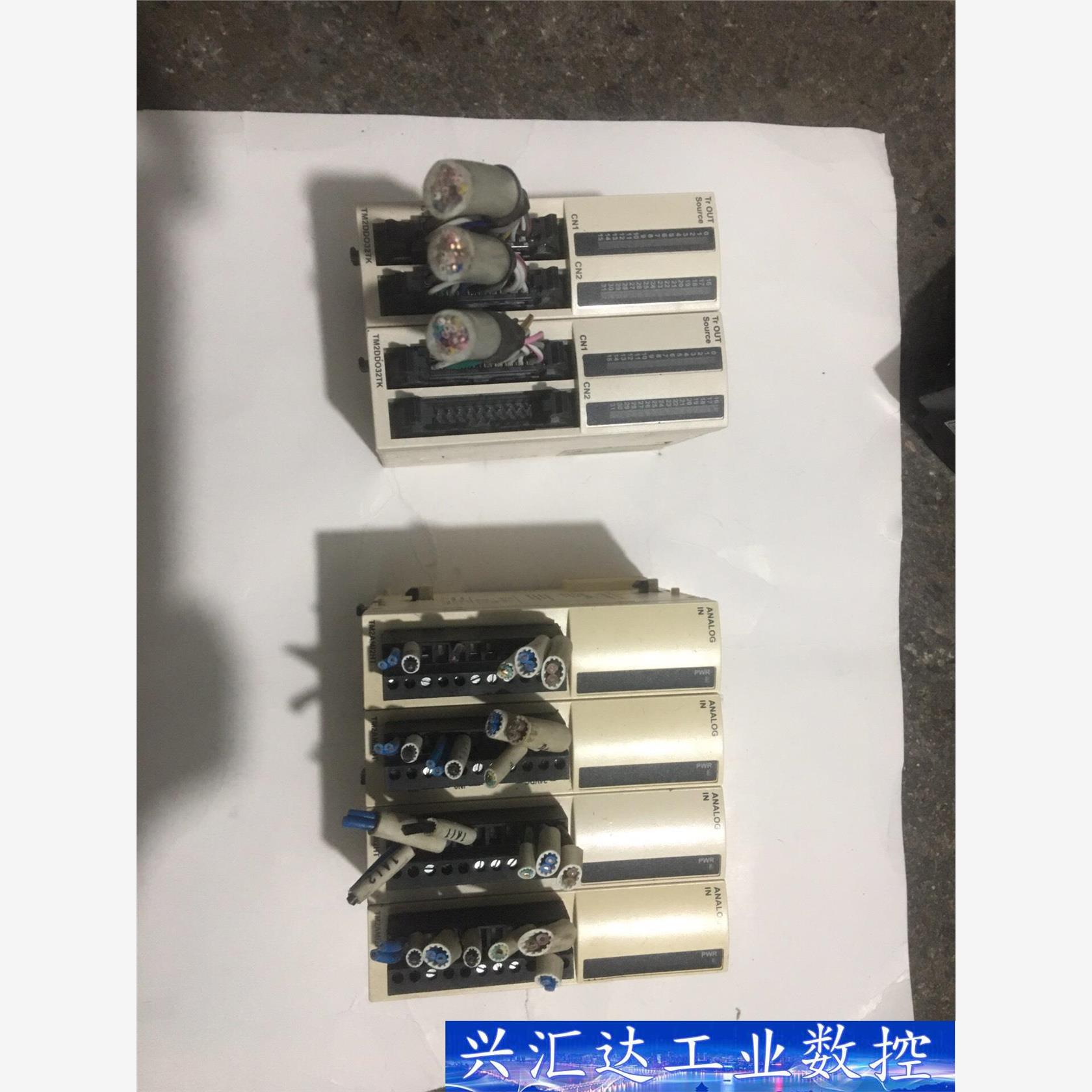 施耐德：TM2DDO32TK、二片、TM2AMI2HT、4片 议价商品