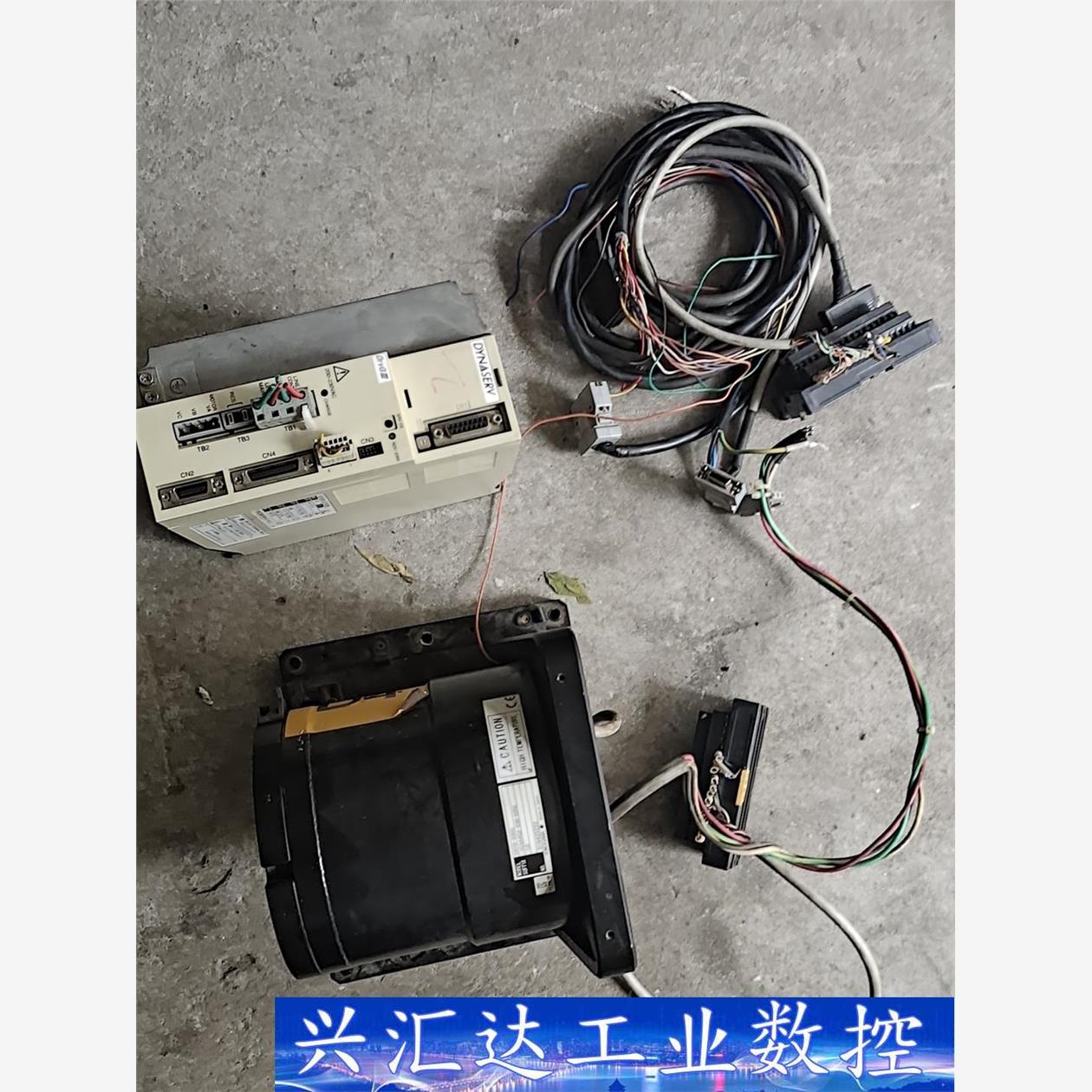 拆机件DR1B－030G和UR1BG3便宜出售了，30牛的，  询价下单