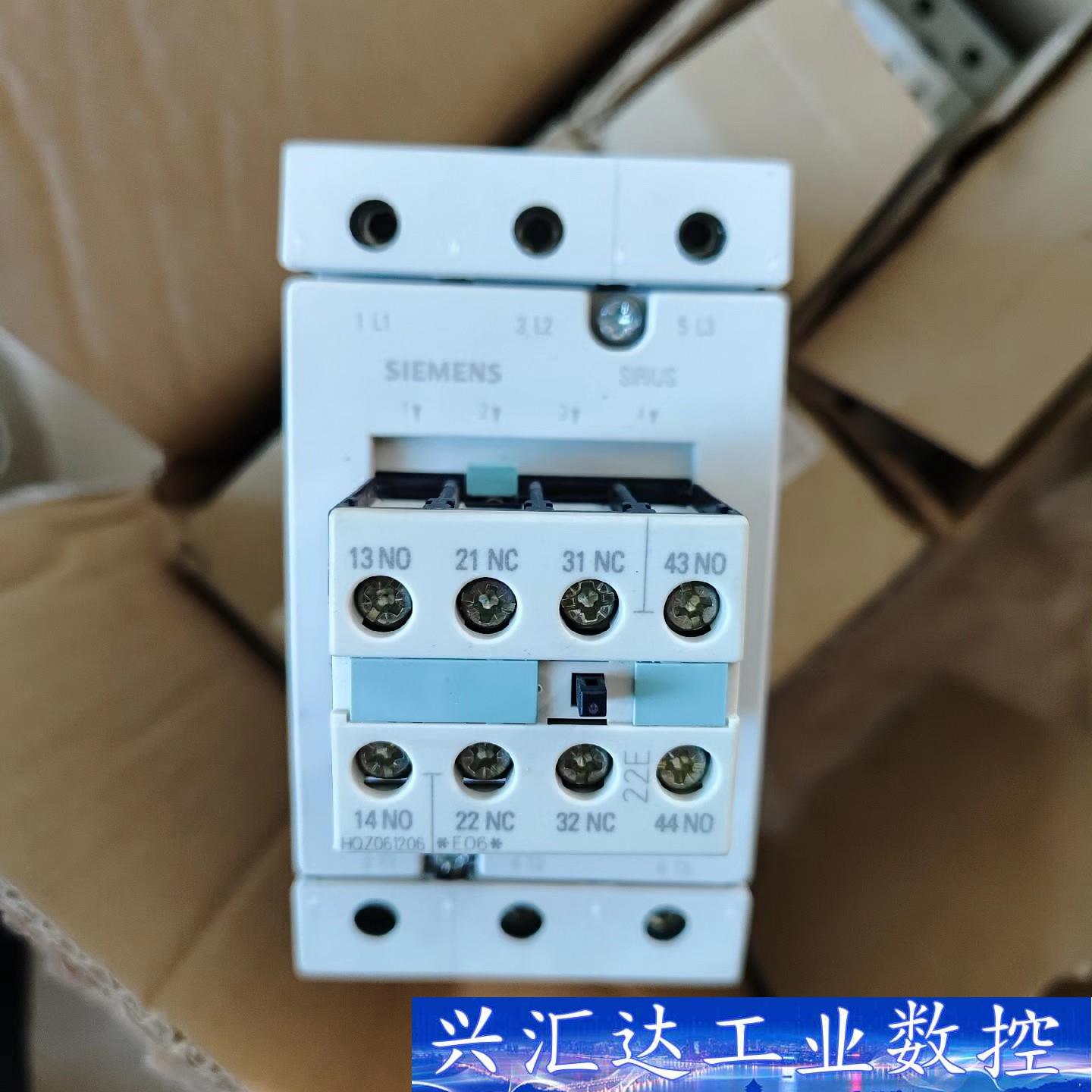 西门子3RT1044-1AG24接触器，线圈110V，全新原  询价下单