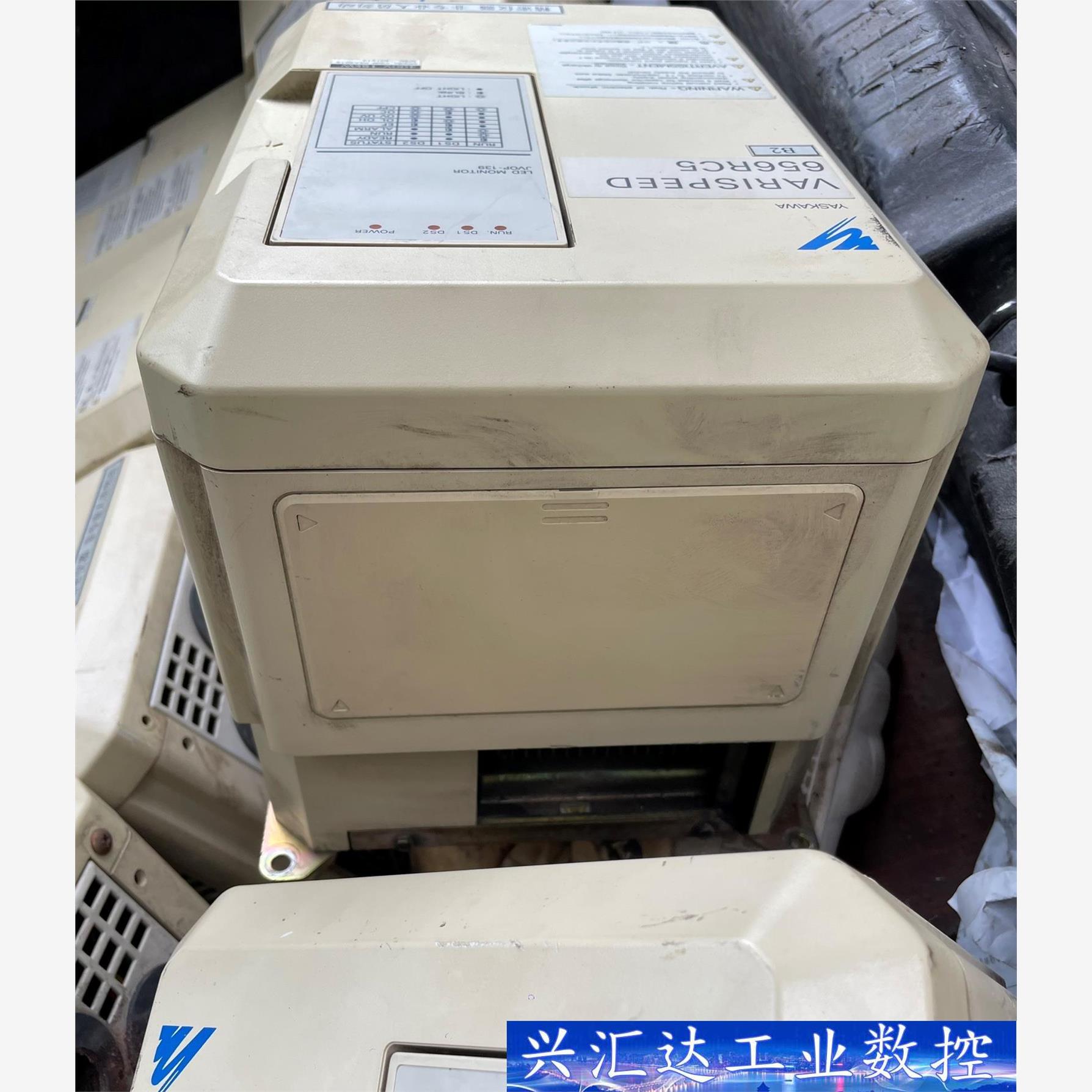 安川变频器656RC5，CIMR-R5A4015，  询价下单