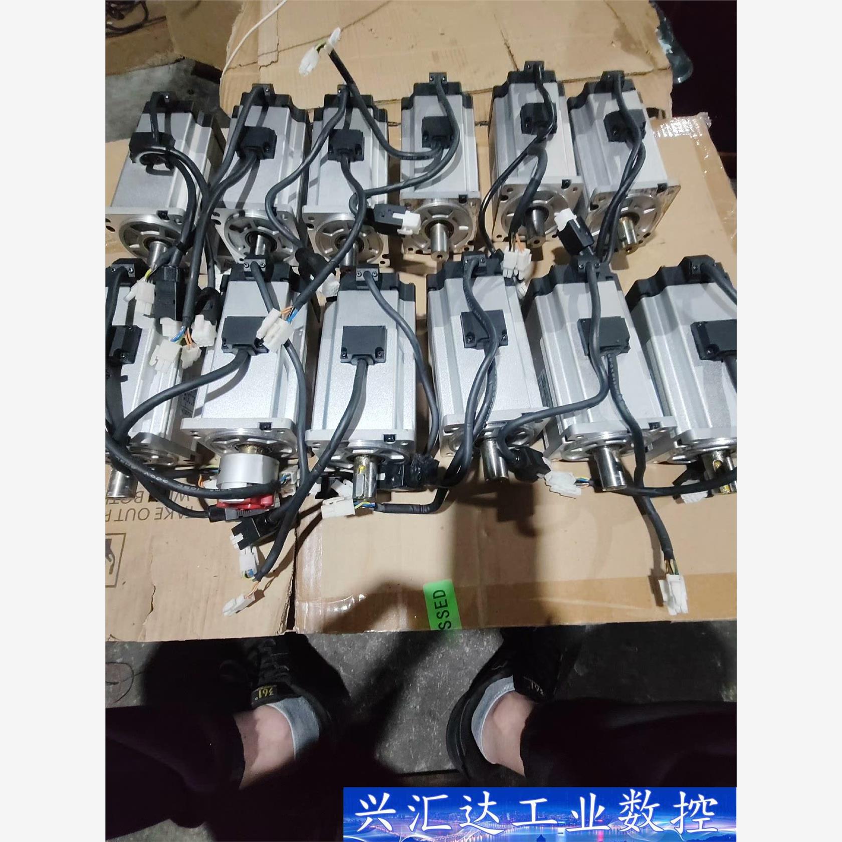 信捷伺服750瓦带刹车电机 MS6H-80CS30BZ1-2 议价商品