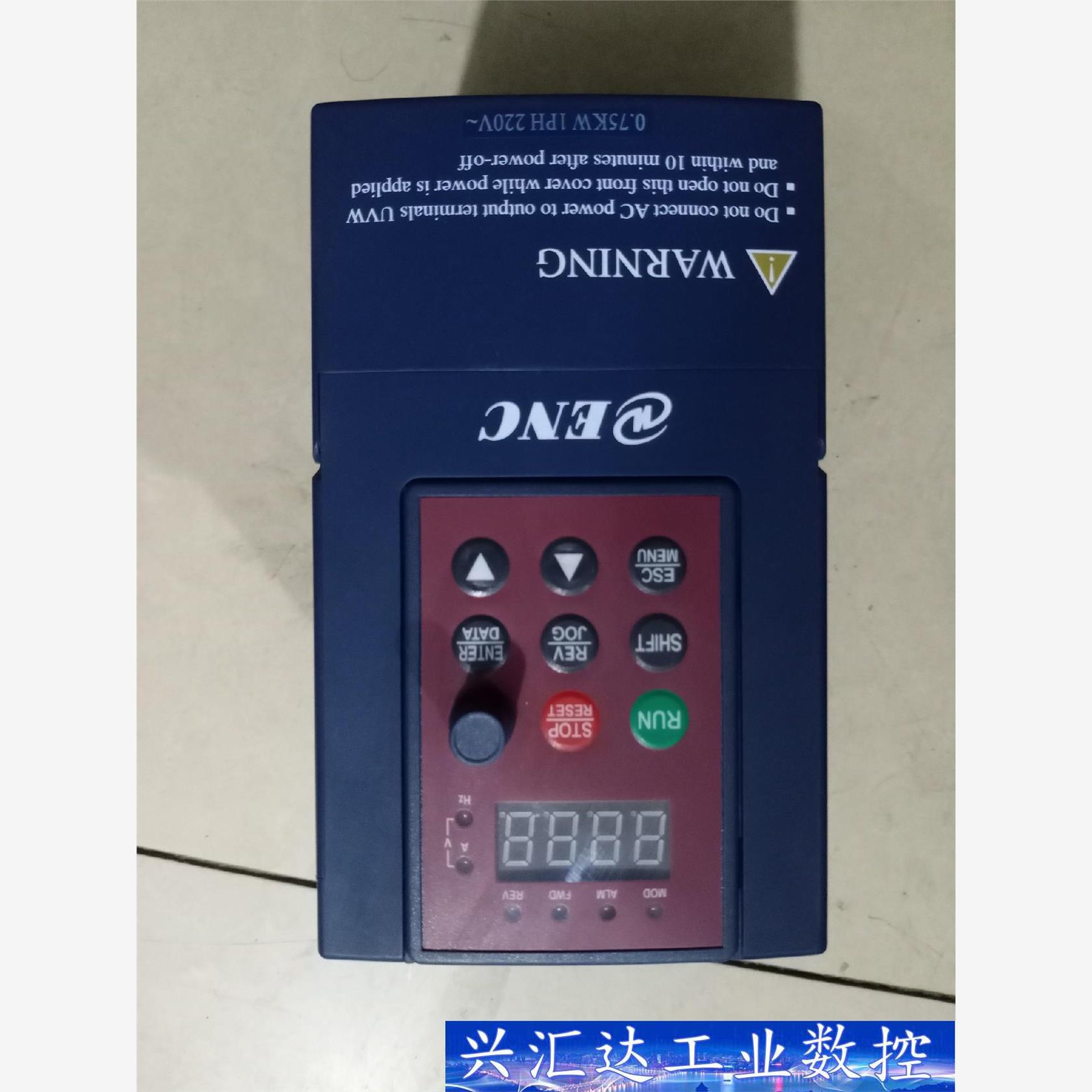 拆机一台易能变频器EDS800-2S0007N 议价商品