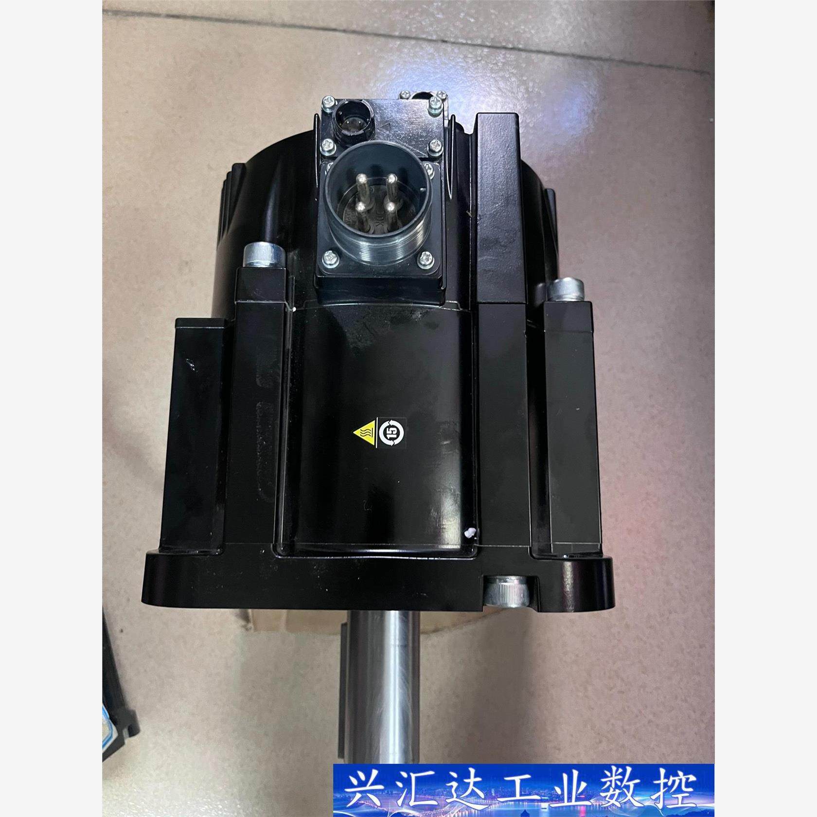 SGM7G-44A7C6C安川七系4.4千瓦绝对值带刹车抱闸 议价商品