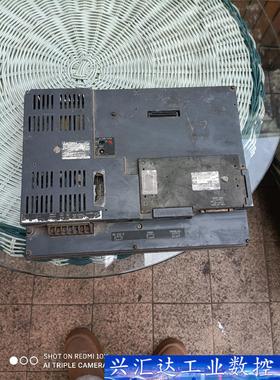 三菱触摸屏A985GOT-TBD无法开机，当配件出，橙色如图  询价下单