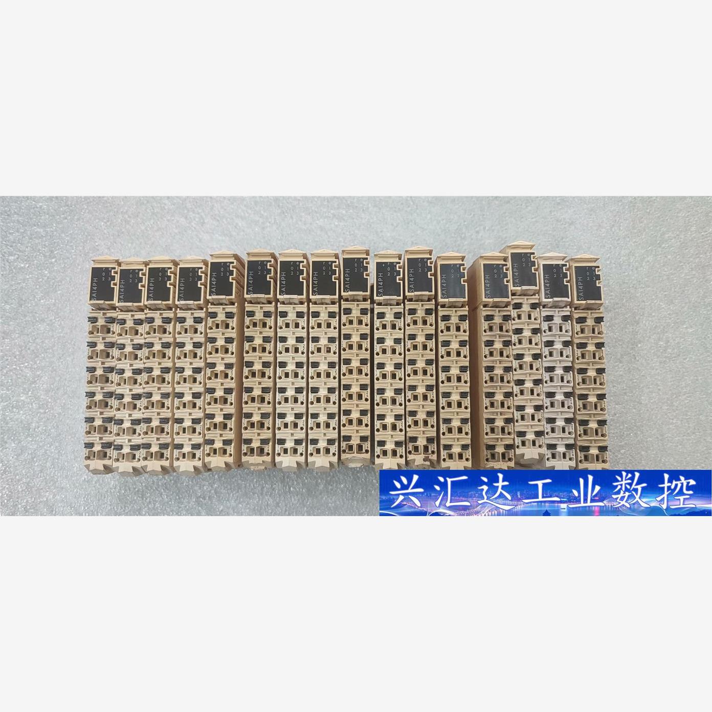 TM5SAI4PH，Schneidrer施耐德PLC，二手拆 询价下单