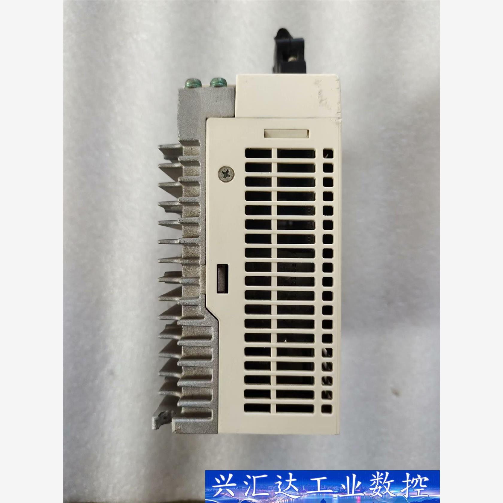 施耐德伺服驱动器LXM23CU04M3X  400W  询价下单